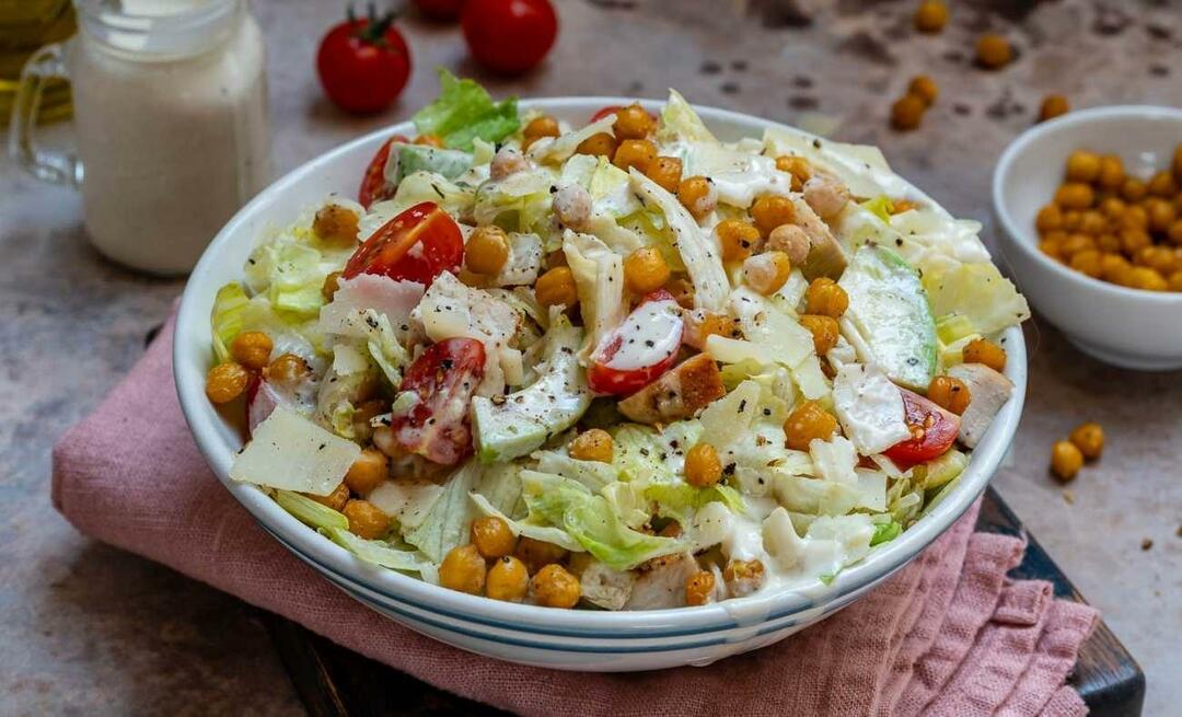 D'où vient la salade César (César)? Comment faire la salade césar la plus simple ?