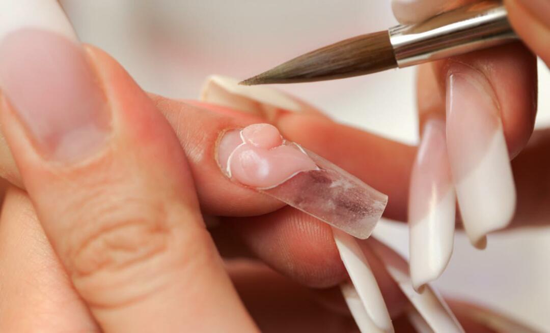 Que sont les ongles en acrylique et comment fabriquer des ongles en acrylique à la maison? Pose d'ongles prothétiques 2023