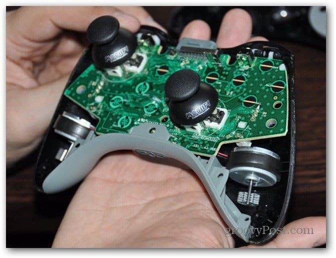 Changez les nouvelles manettes analogiques de la manette Xbox 360