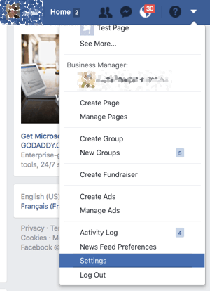 Accédez aux paramètres de profil Facebook à partir de la flèche déroulante.