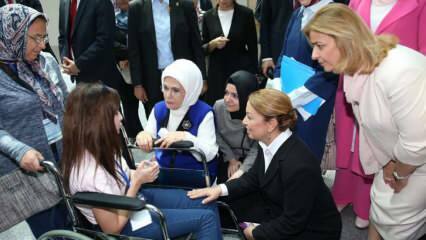 Partage de la «Journée internationale des personnes handicapées» de la Première Dame Erdoğan!