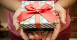 Quels cadeaux sont offerts aux femmes? Des suggestions de cadeaux que les femmes vont adorer