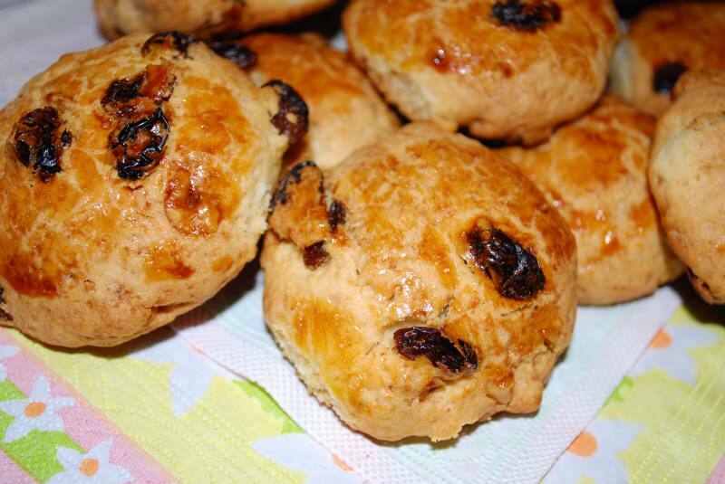 Comment faire les biscuits aux raisins secs les plus faciles? Recette de biscuits aux raisins secs