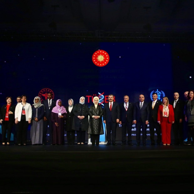 congrès de médecine traditionnelle emine erdoğan