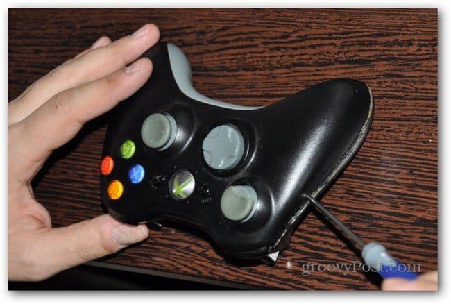 Changer les manettes analogiques de la manette Xbox 360 démonter le boîtier de la manette