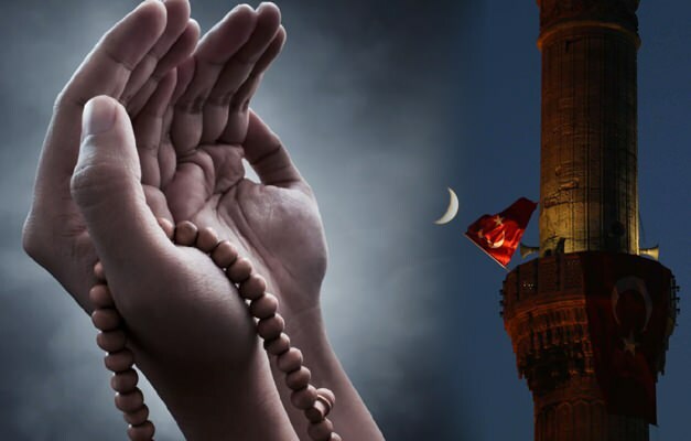 Prière à la prière en arabe et en turc