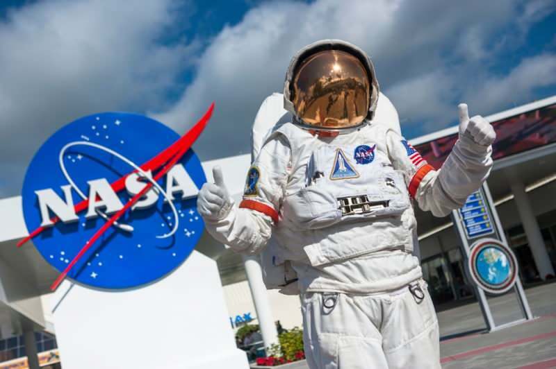 NASA (DÉCOUVREZ L'ESPACE)