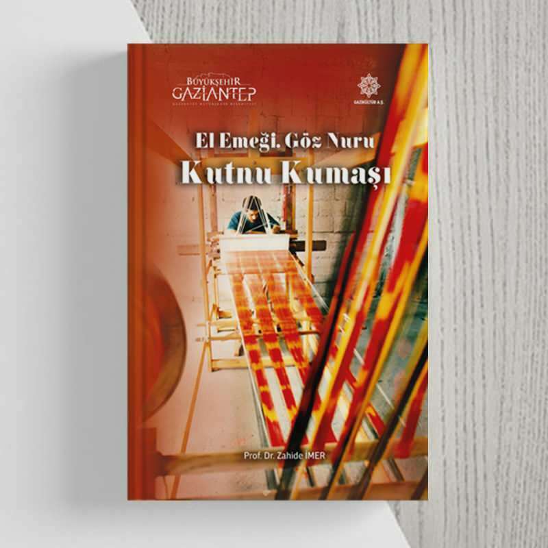 Le livre de tissus kutnu eyeliners fabriqués à la main a été publié électroniquement.