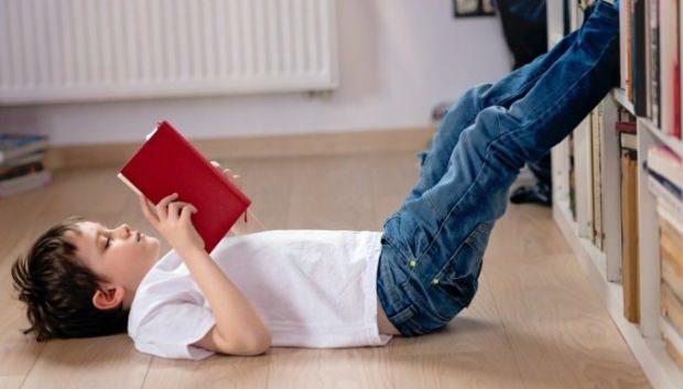 Que faire à l'enfant qui ne veut pas lire de livres? Méthodes de lecture efficaces