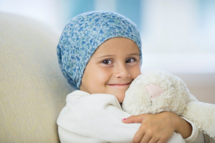 Qu'est-ce que la leucémie (cancer du sang)? Quels sont les symptômes de la leucémie chez les enfants?