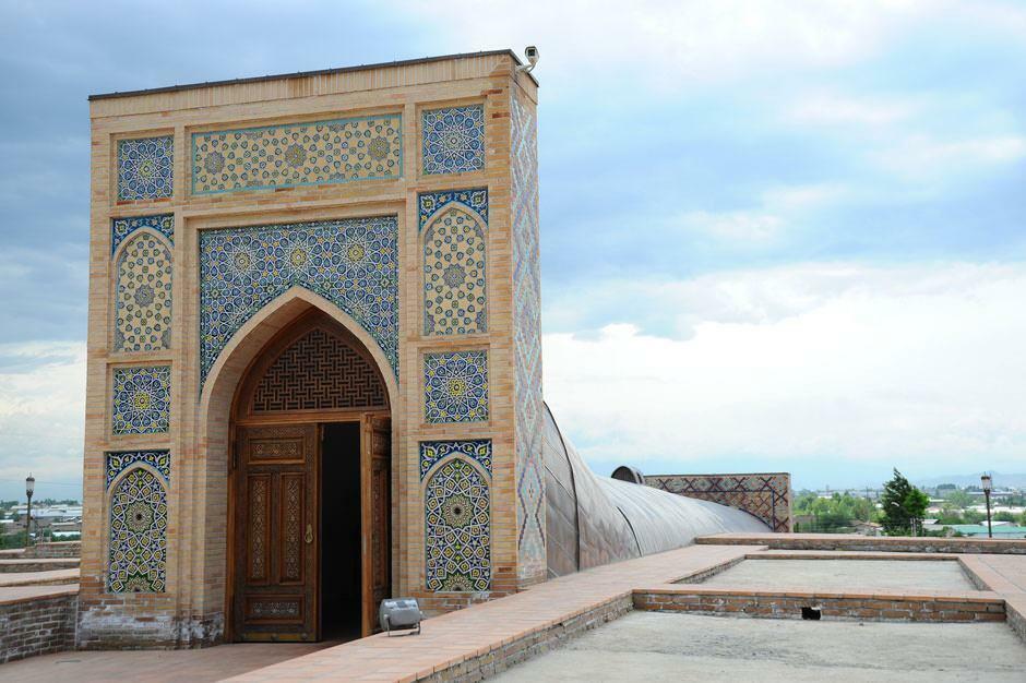 Vue extérieure de l'observatoire d'Uluğ Bey