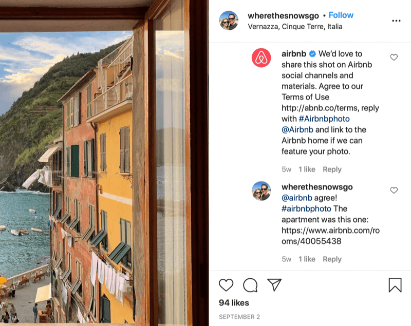 Exemple d'autorisation de republication écrite instagram entre @wherethesnowsgo et @airbnb avec airbnb demandant de partager le photo et informations sur la manière d'approuver, et la réponse de @wherethesnowsgo autorisant le partage du image