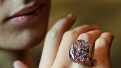 Le plus grand diamant rose du monde