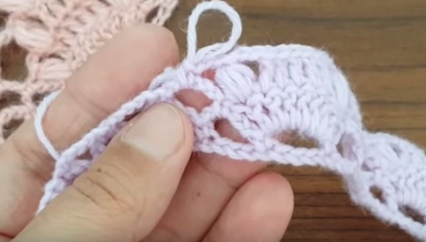 modèle de tricot de conifères