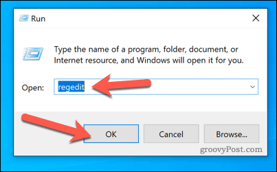Lancer Regedit à l'aide de Exécuter dans Windows 10