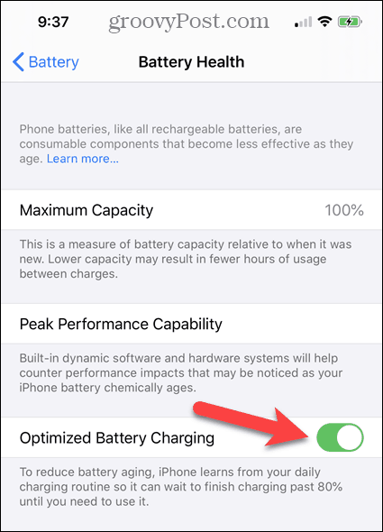 Activer ou désactiver la charge optimisée de la batterie sur l'écran d'état de la batterie de l'iPhone