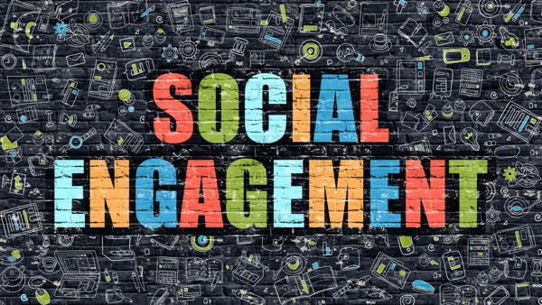 Construire une communauté florissante sur vos canaux de médias sociaux consiste à favoriser l'engagement.