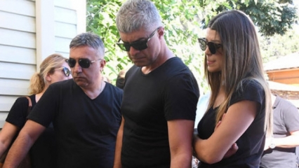 Adieu émotionnel d'Özcan Deniz à son père!