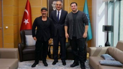 Rencontre avec le ministre de la Culture Ersoy Cem Yılmaz et Şahan Gökbakar