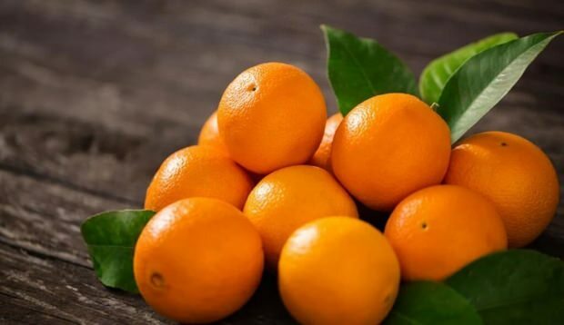 Quels sont les bienfaits de l'orange? Si vous buvez un verre de jus d'orange tous les jours ...