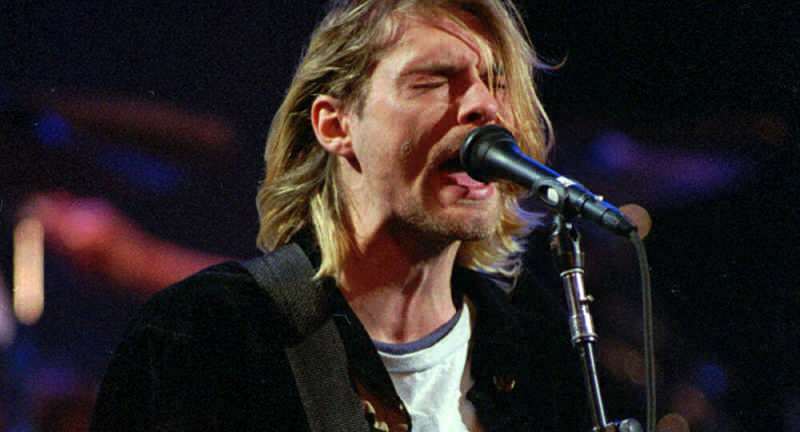 Les cheveux de Kurt Cobain vendus aux enchères