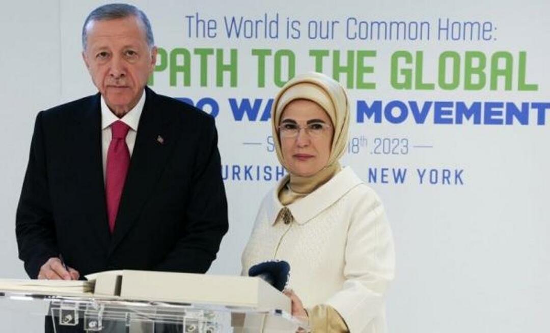 Un geste du président Erdoğan, qui fut le premier à signer la « Déclaration de bonne volonté zéro déchet », à son épouse Emine Erdoğan !