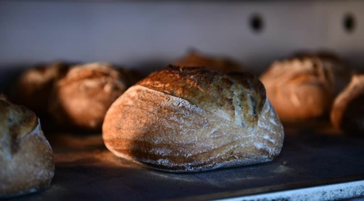 Comment faire du pain au levain?