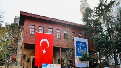 Où et comment aller Mosquée Şehit Süleyman Pacha? L'histoire de la mosquée Üsküdar Şehit Süleyman Pacha