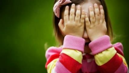 Comment traiter les enfants timides?