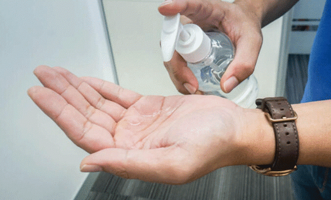 Comment utiliser les désinfectants pour les mains