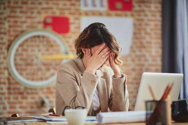 un stress excessif provoque une fatigue constante dans l'environnement de travail
