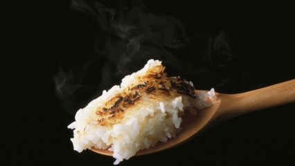 Que faire si le fond du riz tient? Méthode intéressante qui sent le riz brûlé