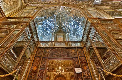 Salle des miroirs du palais du Golestan