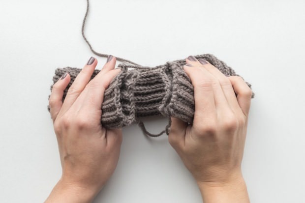 Comment tricoter le bandeau d'hiver? Astuces de bandeau à tricoter