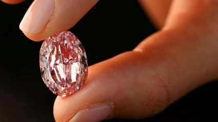 Le prix est étonnant: le "plus gros" diamant a été vendu!