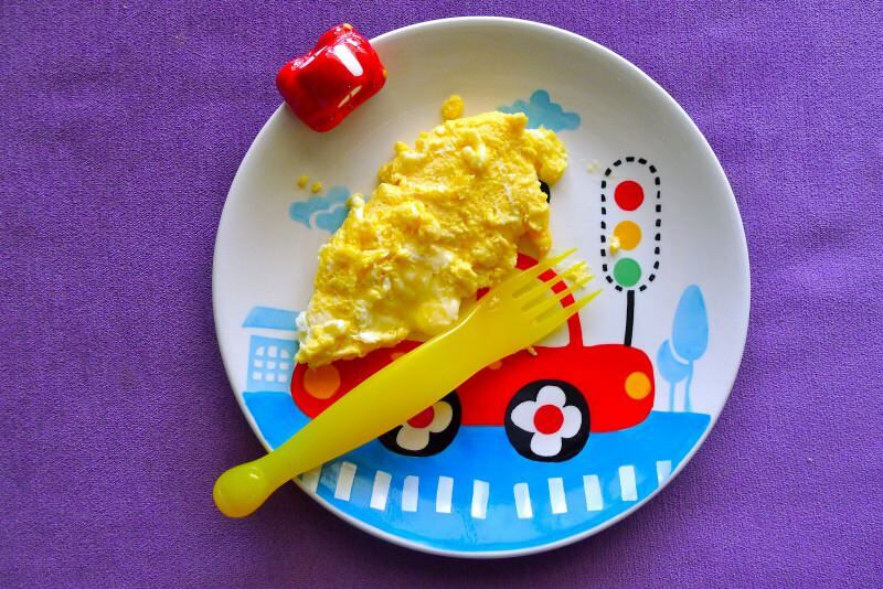 Oeufs brouillés pour bébés! Comment faire une omelette pour bébé?