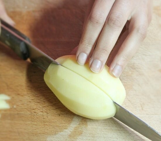 Comment couper une tranche de pomme?