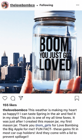 post instagram de @thelovebombco montrant le contenu généré par les utilisateurs de leur produit présenté à new york city