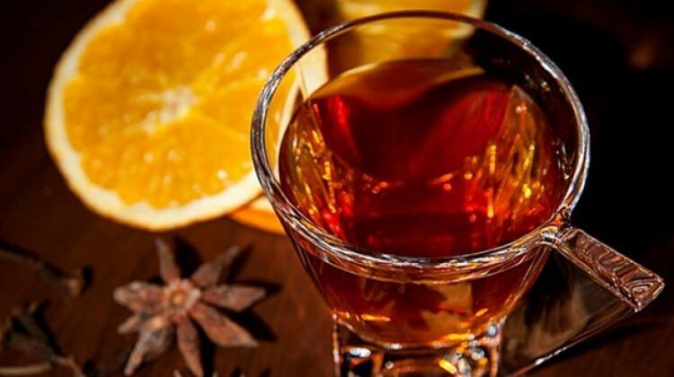 Délicieuse recette de thé d'hiver à l'orange