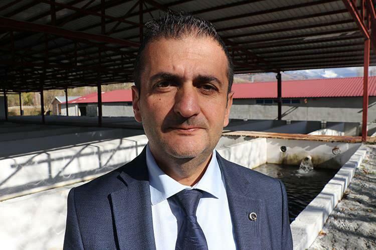  Serkan Kütük, directeur adjoint provincial de l'agriculture et des forêts d'Erzincan