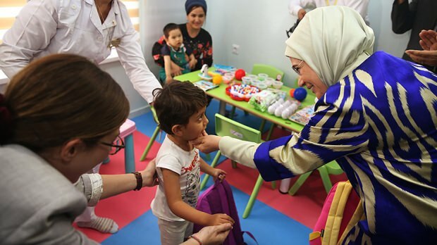La Première Dame Erdoğan ouvre le centre pour handicapés et réadaptation