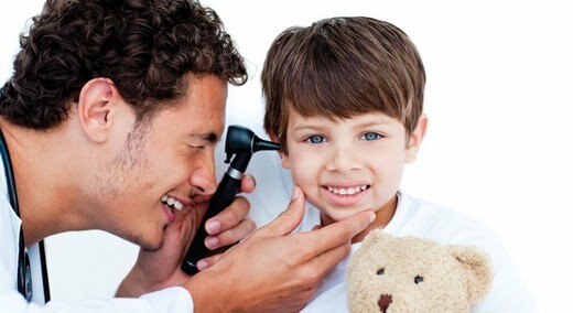Faites attention à la santé de l'oreille chez les enfants!
