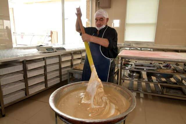 L'histoire de la famille d'Afyon, qui produit la halva avec la même méthode depuis 88 ans, a surpris ...