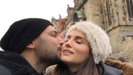 Message d'anniversaire de mariage romantique de Murat Yıldırım: Je suis la personne la plus chanceuse du monde