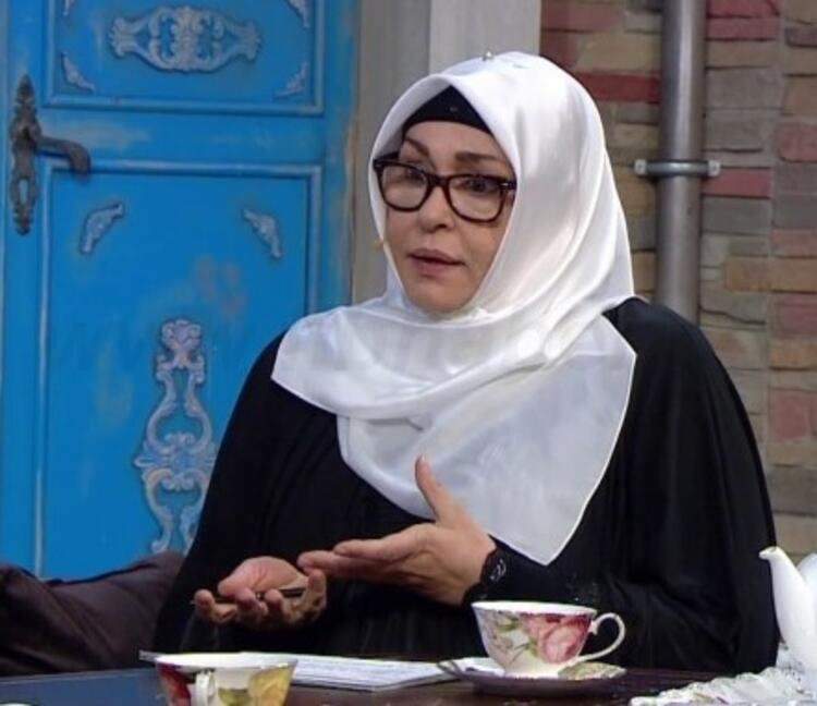 L'ex-femme de Ferdi Tayfur, Necla Nazır, choque le choc!