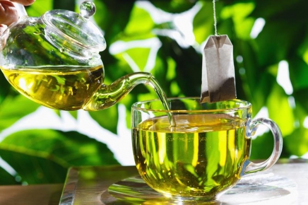 Avantages de boire du thé vert à jeun