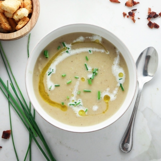 Comment préparer la soupe aux poireaux la plus simple? Trucs de soupe aux poireaux