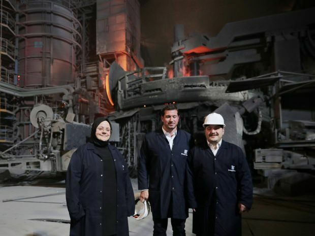 Le ministre Zehra Zümrüt Selçuk et Mustafa Varank ont ​​fait sahur avec les travailleurs